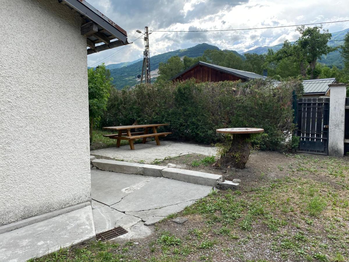 Villa Black Rok Saint-Jean-de-Maurienne Eksteriør billede